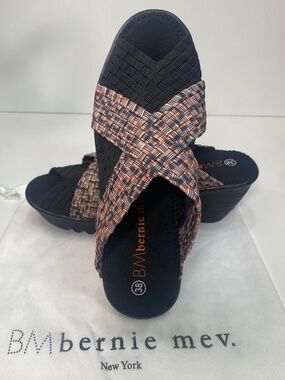 Bernie Mev Blk W/Multi Bernadette PeepToe Woven Wedge Sandal Size 38 NWOT No Box